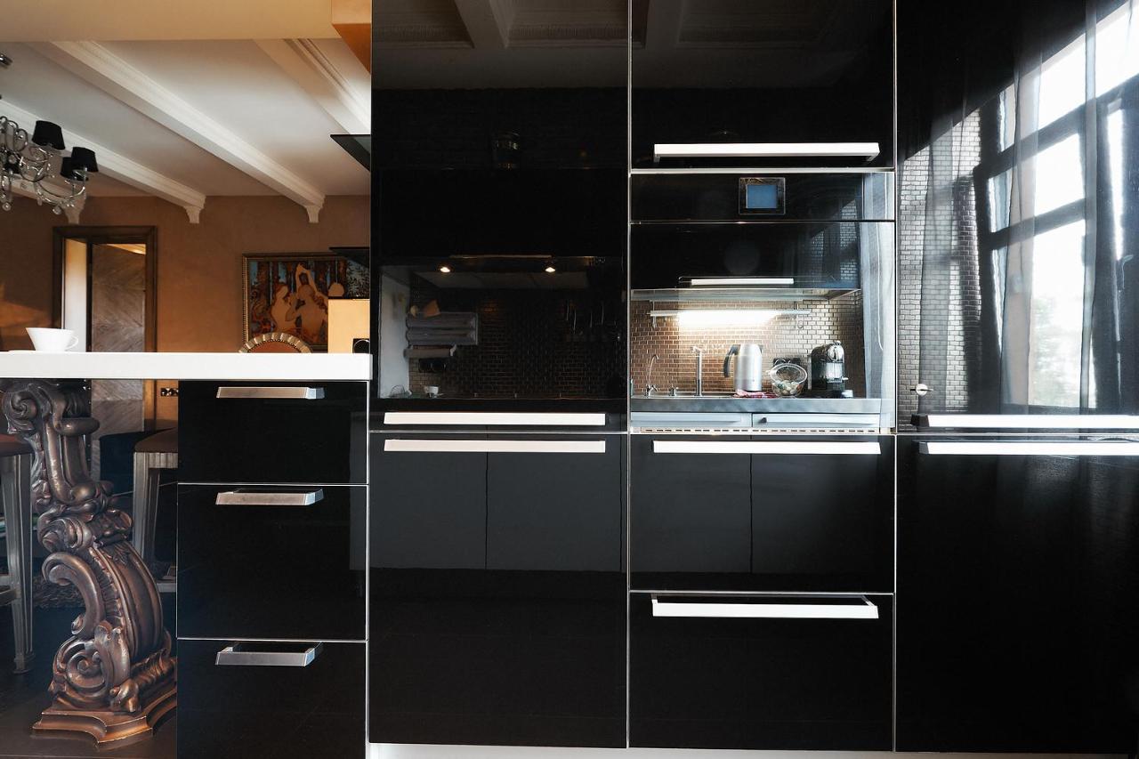 So Fashionable Apartment In The Heart Of 민스크 외부 사진